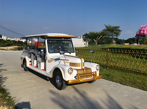  電動(dòng)老爺車(chē)